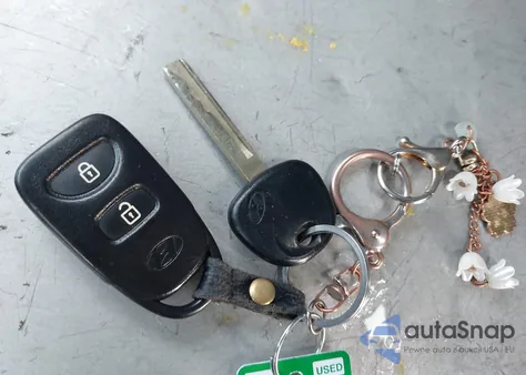 2014 Hyundai Accent Se z USA, uszkodzony, nr VIN KMHCU5AE2EU174026